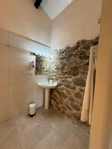 Bathroom 3, Pazo de Laia, Lugo