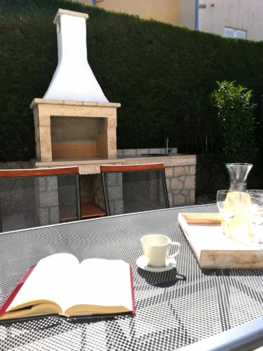 Food & Drinks, Apartments Adrijana, Malinska-Dubašnica