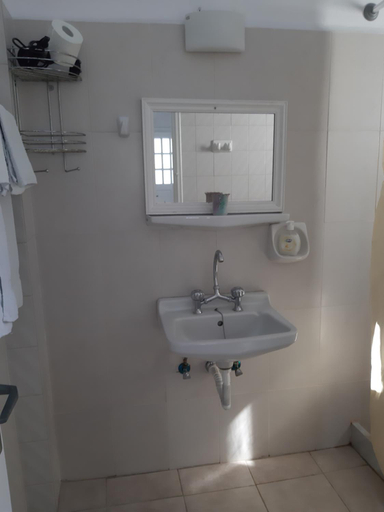 Bathroom, Katerina Kafieri Apartments, South Aegean