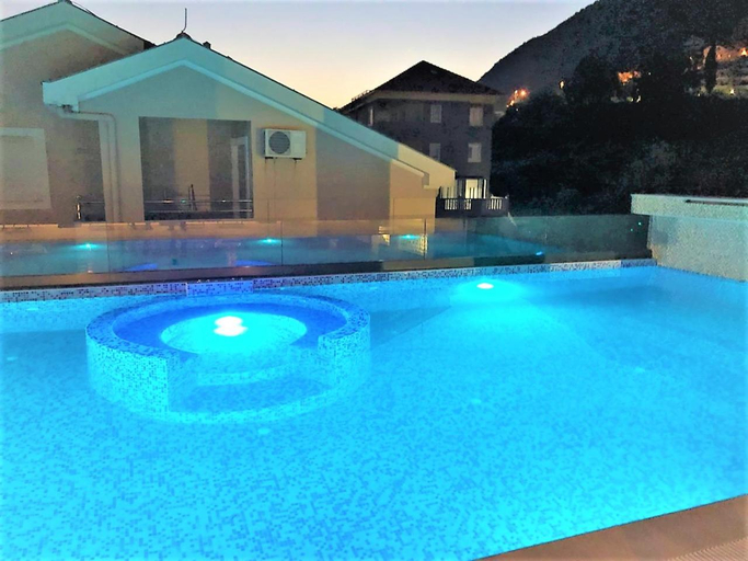 Others 5, Apartment Sun Village Goran