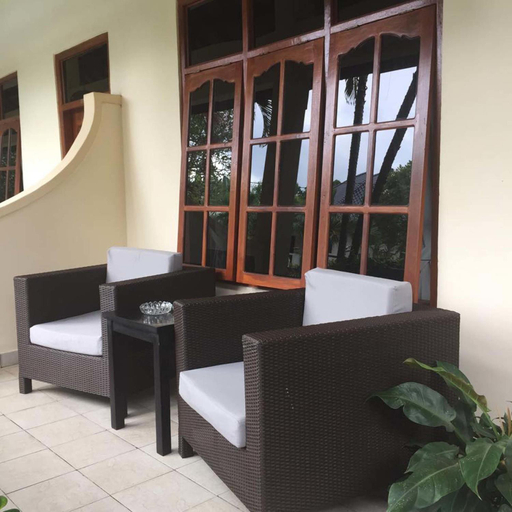 Others 4, Villa Jaya, Buleleng