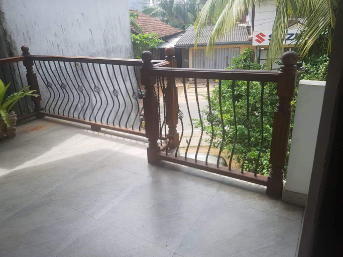 Others 5, Dumi House, Weligama
