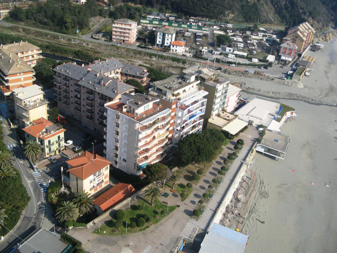 Exterior & Views 1, Albergo La Lampara, La Spezia
