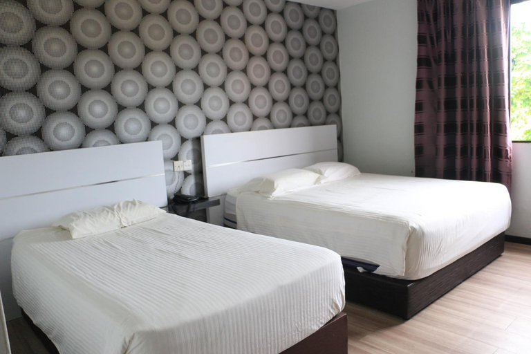 Others 5, Hotel Lam Seng, Manjung
