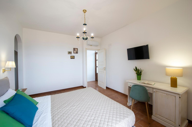 Bedroom 4, IL vigneto di nonno Pietro, Napoli