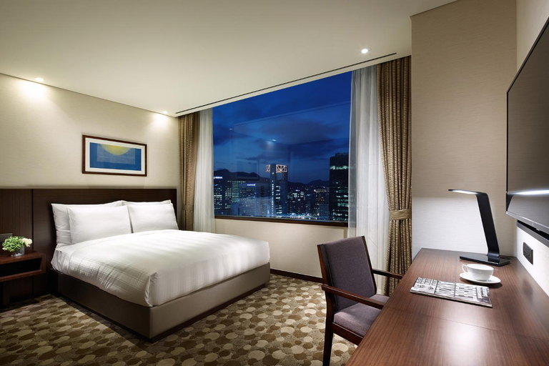 Bedroom 26