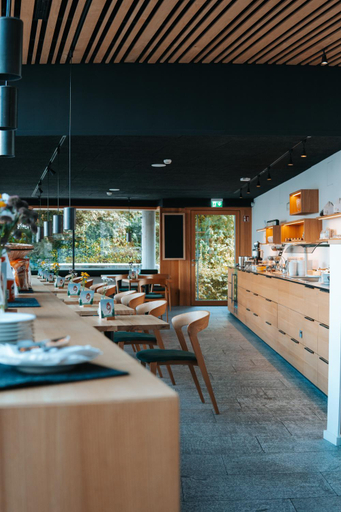 Food & Drinks 4, ElzLand Hotel 9 Linden, Emmendingen