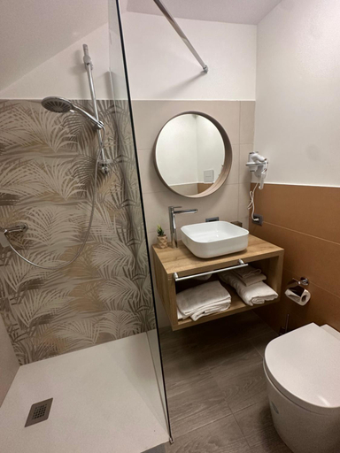 Bathroom 3