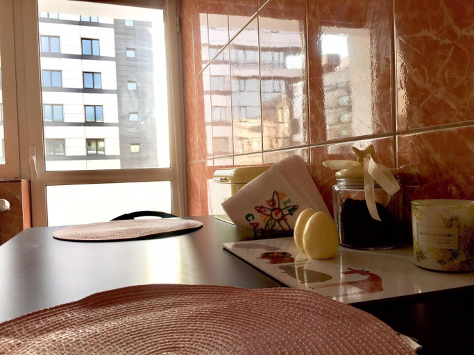 Others 4, City Center Unirii Square Private rooms with City View - Shared Amenities, Municipiul Bucuresti