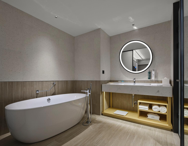 Bathroom 3, Hilton Garden Inn Kunming Dianchi, Kunming