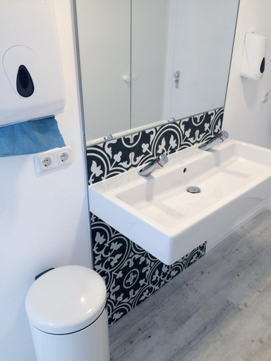 Bathroom 3
