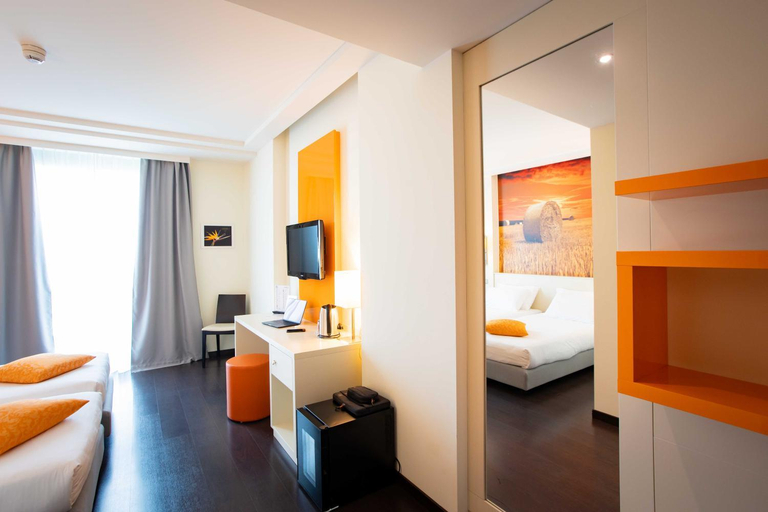 Bedroom 6