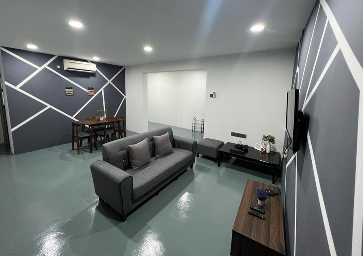 2, GD HOMESTAY, Kulaijaya