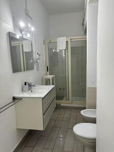 Bathroom 4, Il Teatro Rooms, Catania