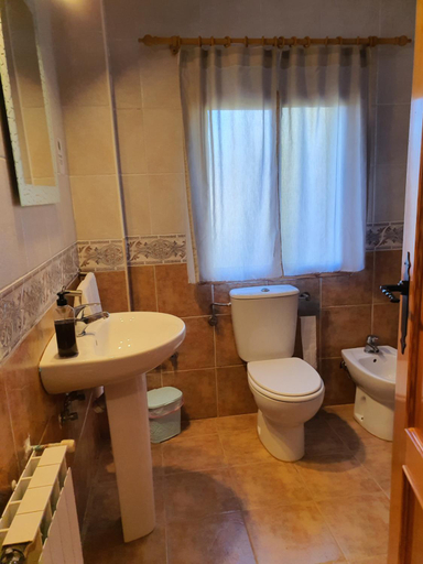 Bathroom 3, HOTEL MASIA EL MOLINETE, Teruel