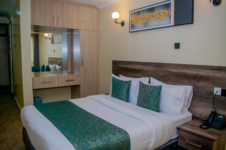 The Kolel Hotel and Suites, Kesses