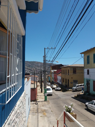 Others 3, La Otra Vista, Valparaíso