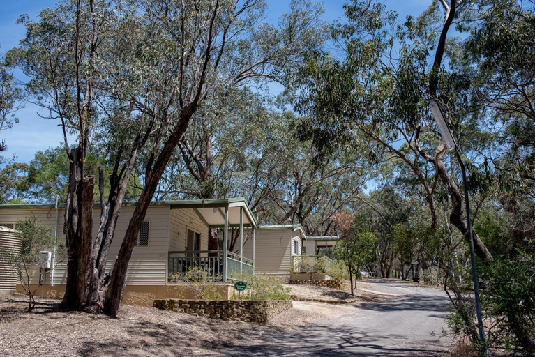 Exterior & Views 1, Belair National Park Holiday Park, Adelaide