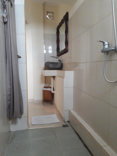 Bathroom 5