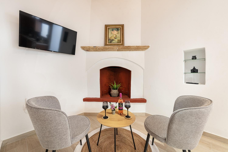 Others 5, M&K Traditional House, South Aegean