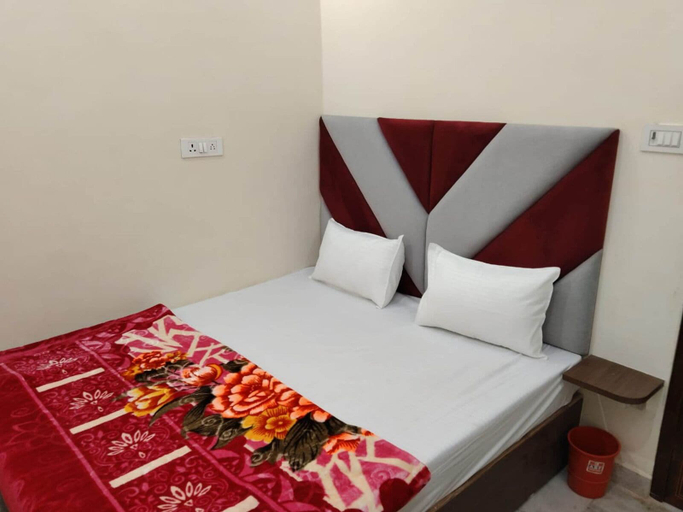 Bedroom 2, RUDRAKSHA PAYING GUEST HOUSE, Varanasi