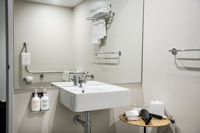 Bathroom 5