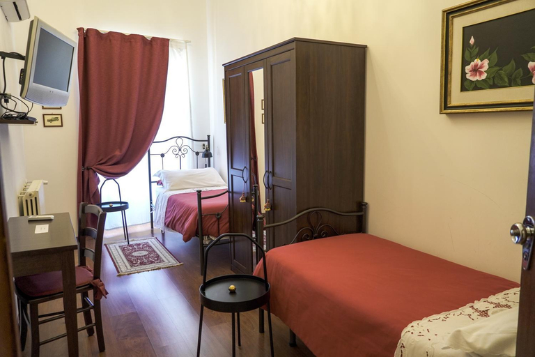 Others 4, La Casa del Fabbro, Enna