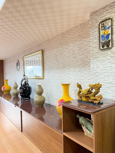 Others 3, Silom Dynasty Hostel, Bang Rak