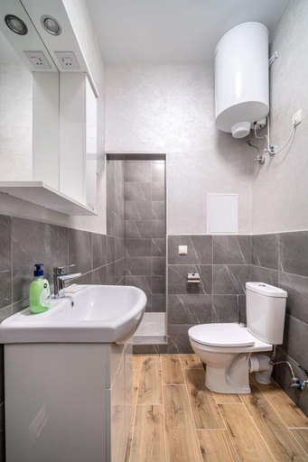 Bathroom 2, Boomerang apart-apart hotel, Kolomyis'kyi