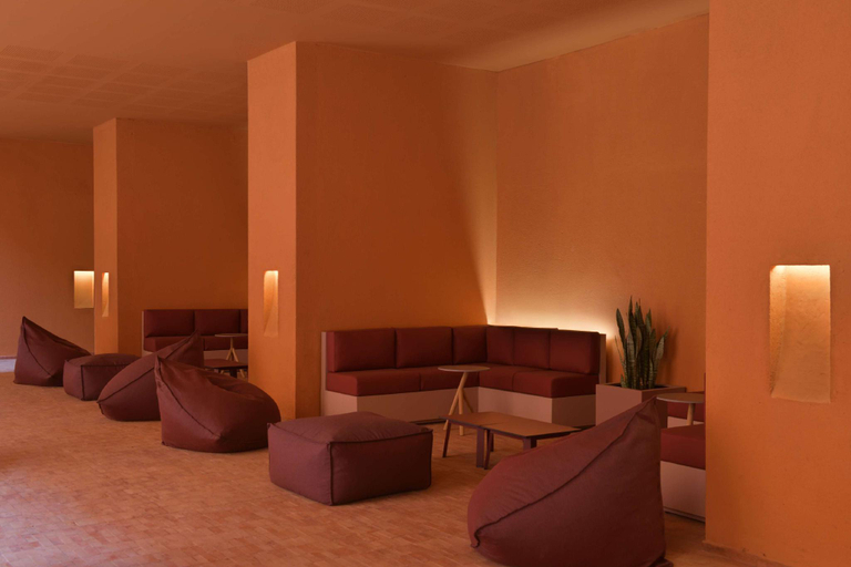 Public Area 5, Doubletree By Hilton Ben Guerir Hotel & Residences, El Kelaâ des Sraghna