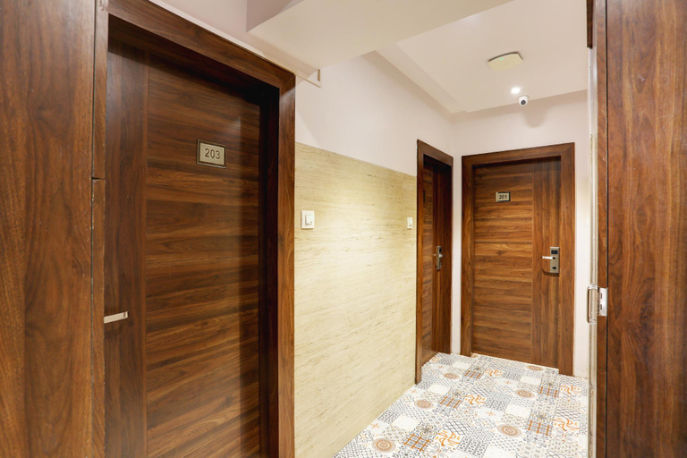 Public Area 2, Hotel Sea Breeze, Mumbai Suburban
