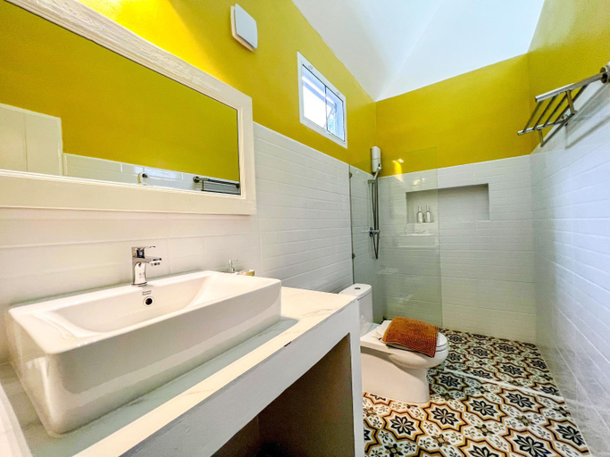 Bathroom 3, One Villa Samaesarn, Sattahip