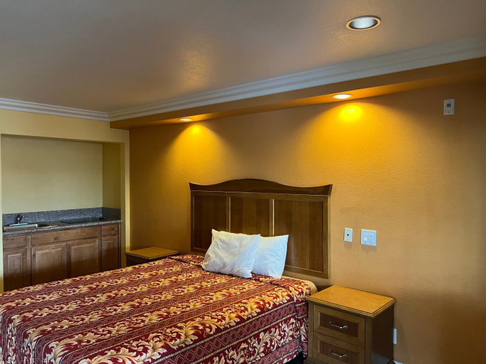 Others 5, Industry Inn & Suites, Los Angeles