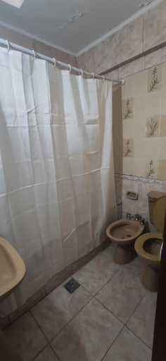 Bathroom, Hotel Paz I, Rió Hondo