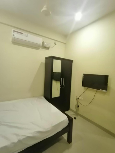 Bedroom 2, Queens Residency, Thrissur