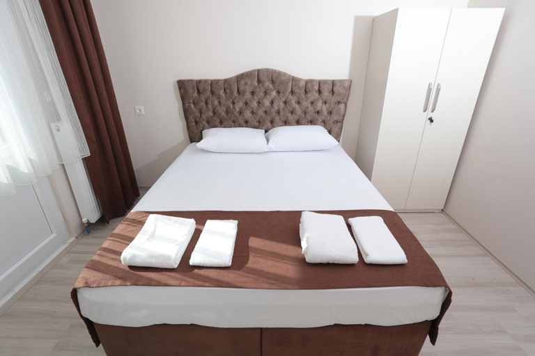Bedroom 2, Beksiti Hotel, Merkez