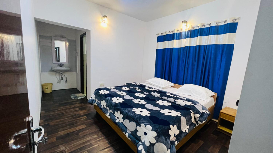 Bedroom 4, Hidden valley, The Nilgiris