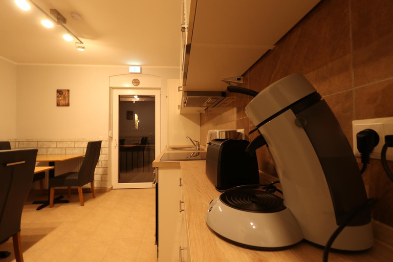 Dining Room 9
