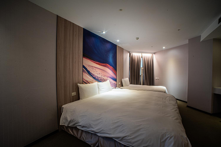 Bedroom 16