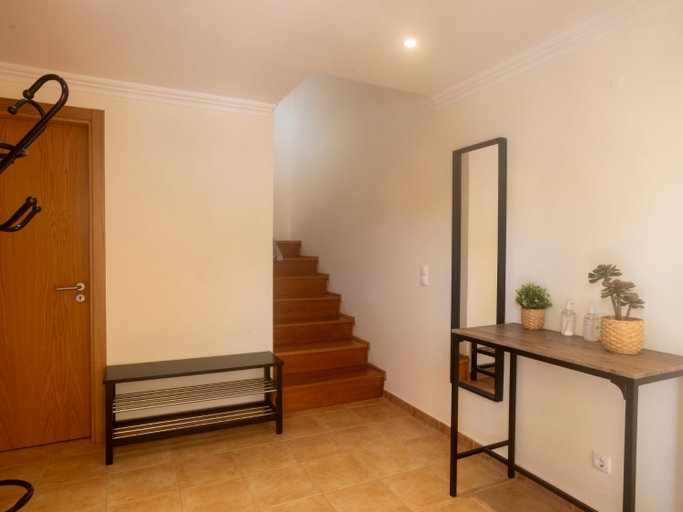 Others 4, Holiday Home O segredo de Sesimbra by Interhome, Sesimbra