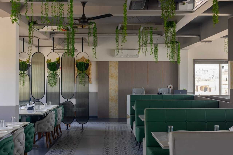 Food & Drinks 5, Shivam Hotel-Madhavpur, Porbandar