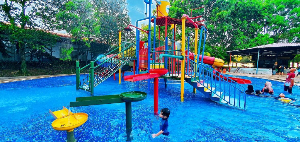 Kids playground 5