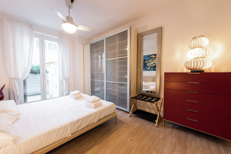 Bedroom 3, Pindemonte Garden by MMega, Florence