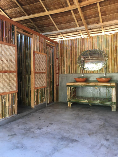Others 4, Love Shack Hostel, San Juan