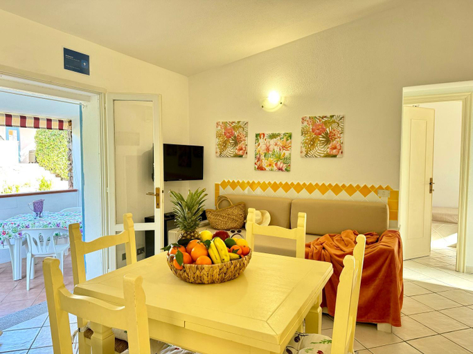 Others 4, Garden Retreat - Homey Experience, Olbia-Tempio
