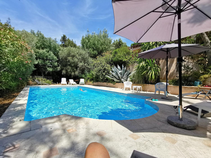 View 5, Villa accueillante avec piscine a La Croix-Valmer, Var
