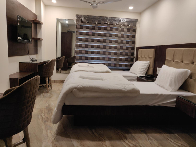 Bedroom 9