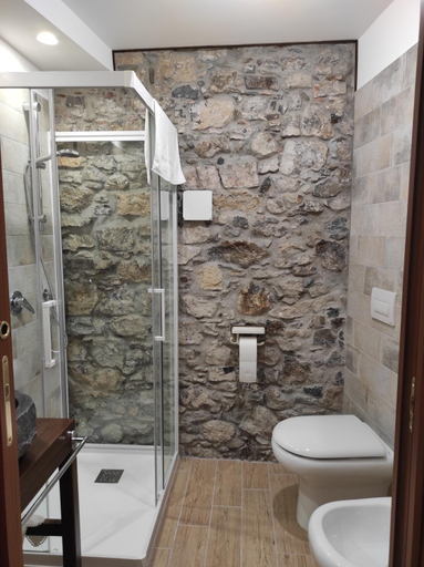 Bathroom 4, Tik Tak Guest Rooms, Cosenza