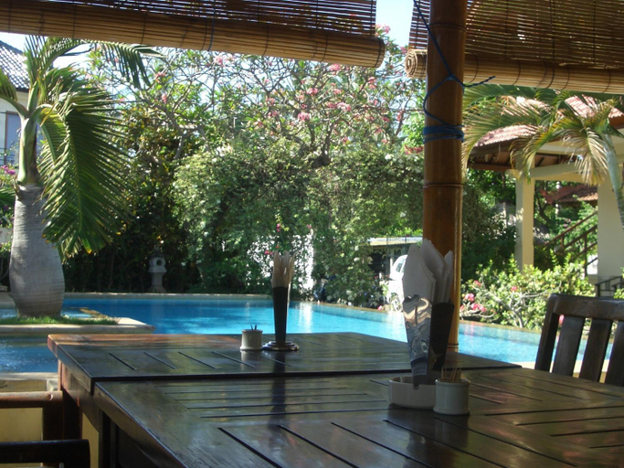 Food & Drinks, Villa Jaya, Buleleng