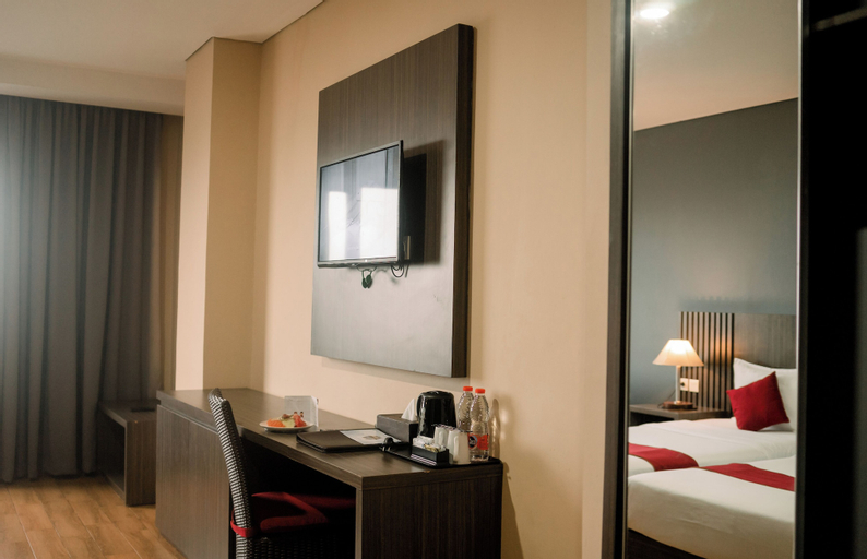 Bedroom 4, Merapi Merbabu Hotels & Resort Bekasi, Bekasi